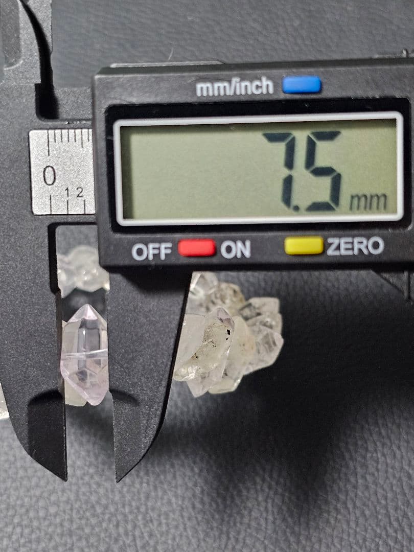 アメリカ産オイルインハーキマーダイヤモンドブレスレット