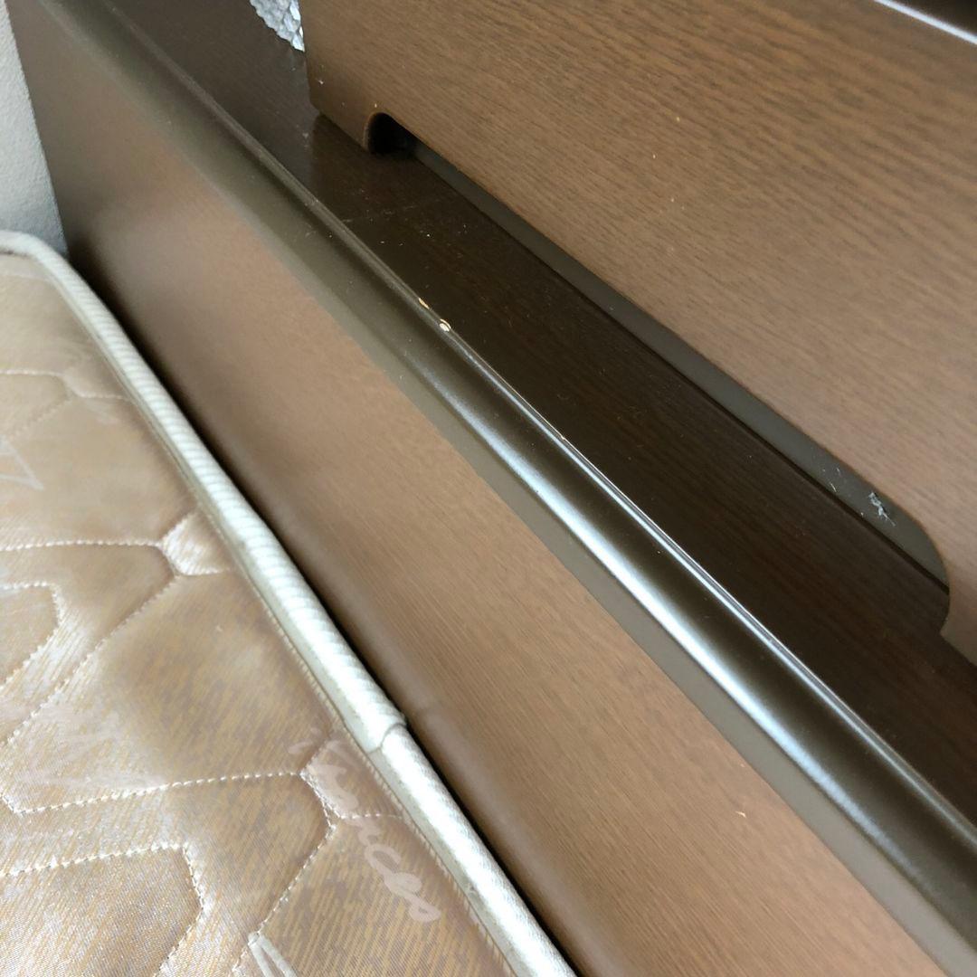 マット付きシングルベッド