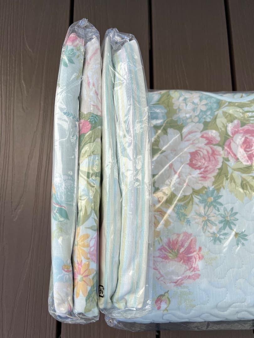 ⭐️ローラアシュレイ（LAURA ASHLEY）のベッドセットシングルの４点セット