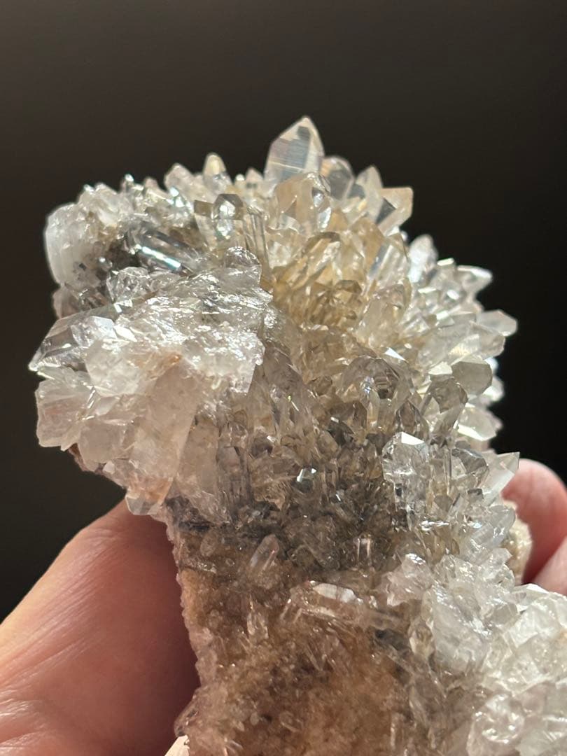 中国四川省　金口河水晶クラスター　菊花水晶　211g もう出てこない　天然石