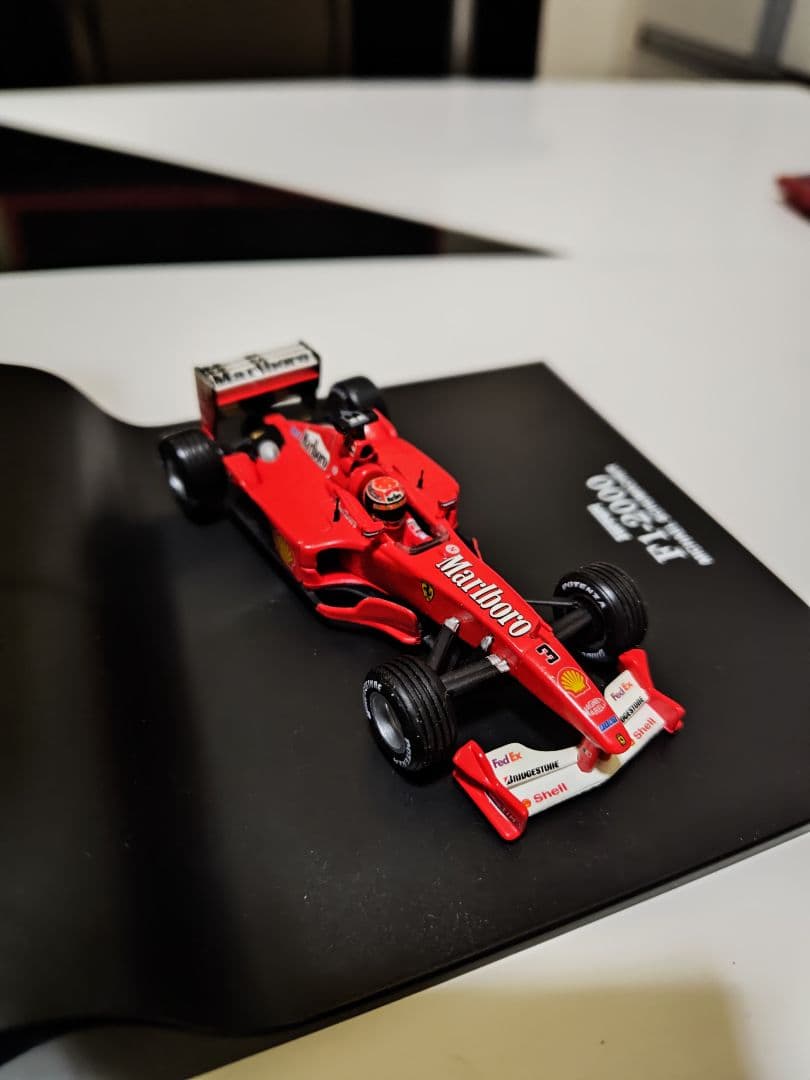 ミハエル・シューマッハ　1/43フェラーリF1−2000