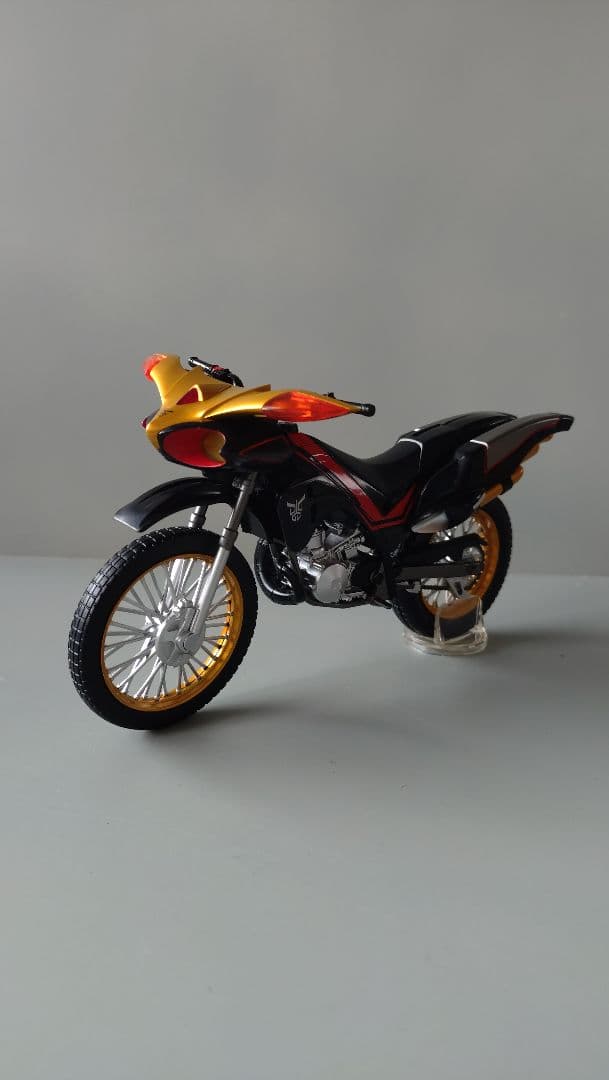 S.H.figuarts ビートチェイサー トライチェイサー セット