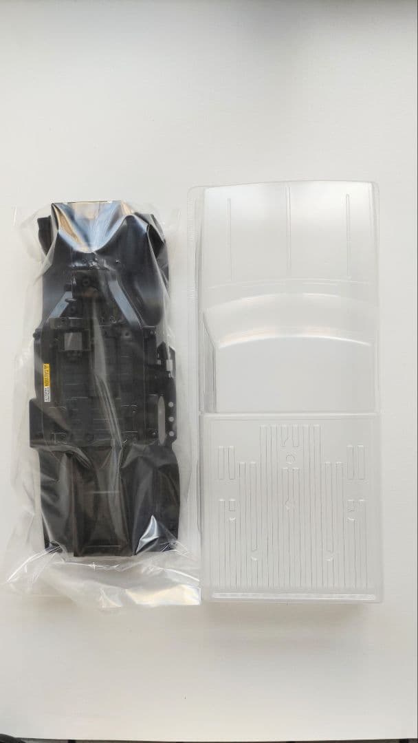 タミヤ CC-01 LAND FREEDER（絶版品）