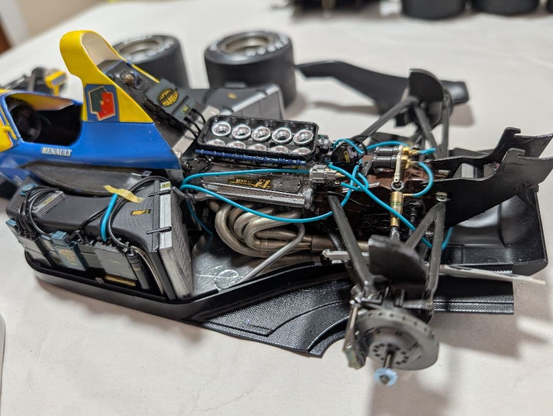 タミヤ1/12ウィリアムズルノーFW14組み立て済ジャンク