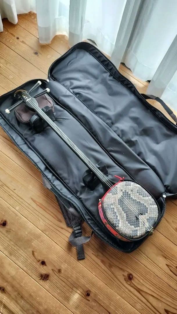 三線 沖縄 人工革