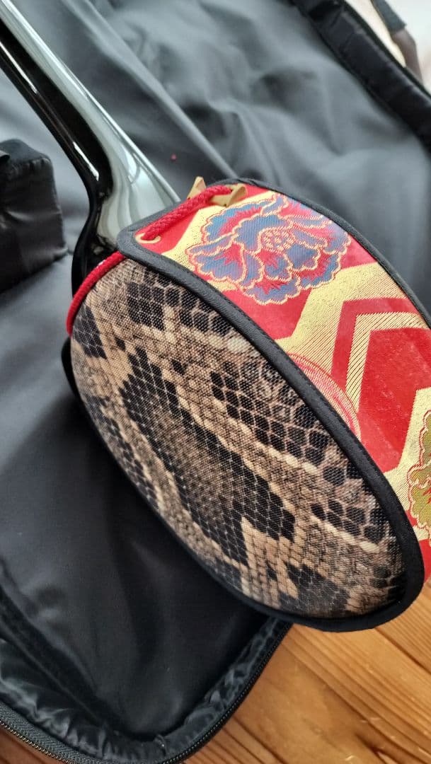 三線 沖縄 人工革