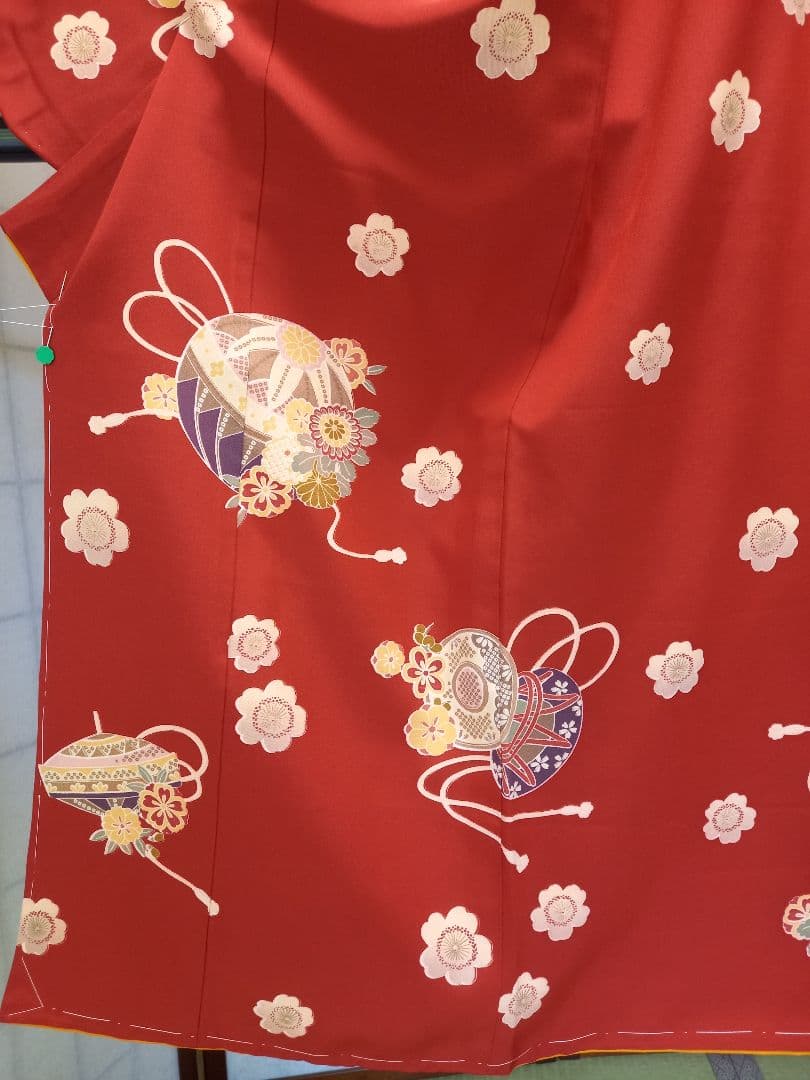 七才女児、正絹着物，長襦袢仕立て上り 　未使用品