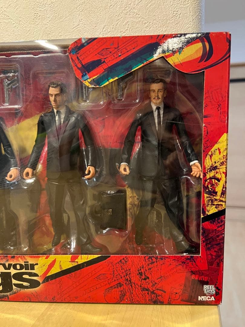 新品 レア NECA レザボア・ドッグス フィギュア BOX - メルカリ