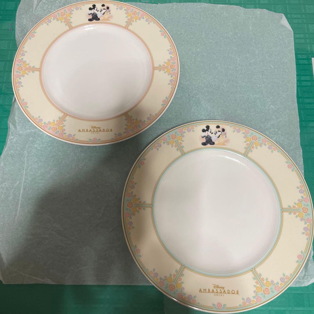 ♥️高級 アンバサダーホテル ディズニー ノリタケお皿 薔薇
