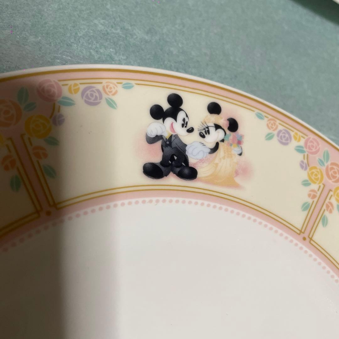 ♥️高級 アンバサダーホテル ディズニー ノリタケお皿 薔薇