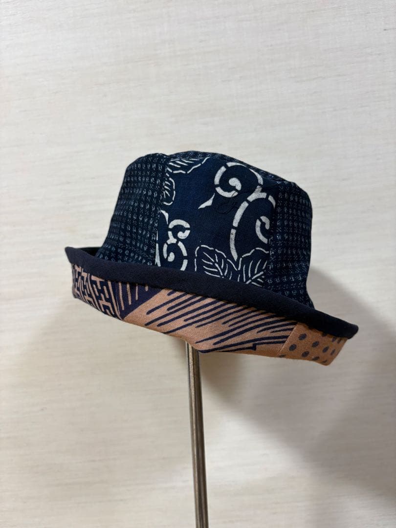 古布リメイク： 型染 書生絣 柿渋染め 手ぬぐいからのリバーシブル帽子