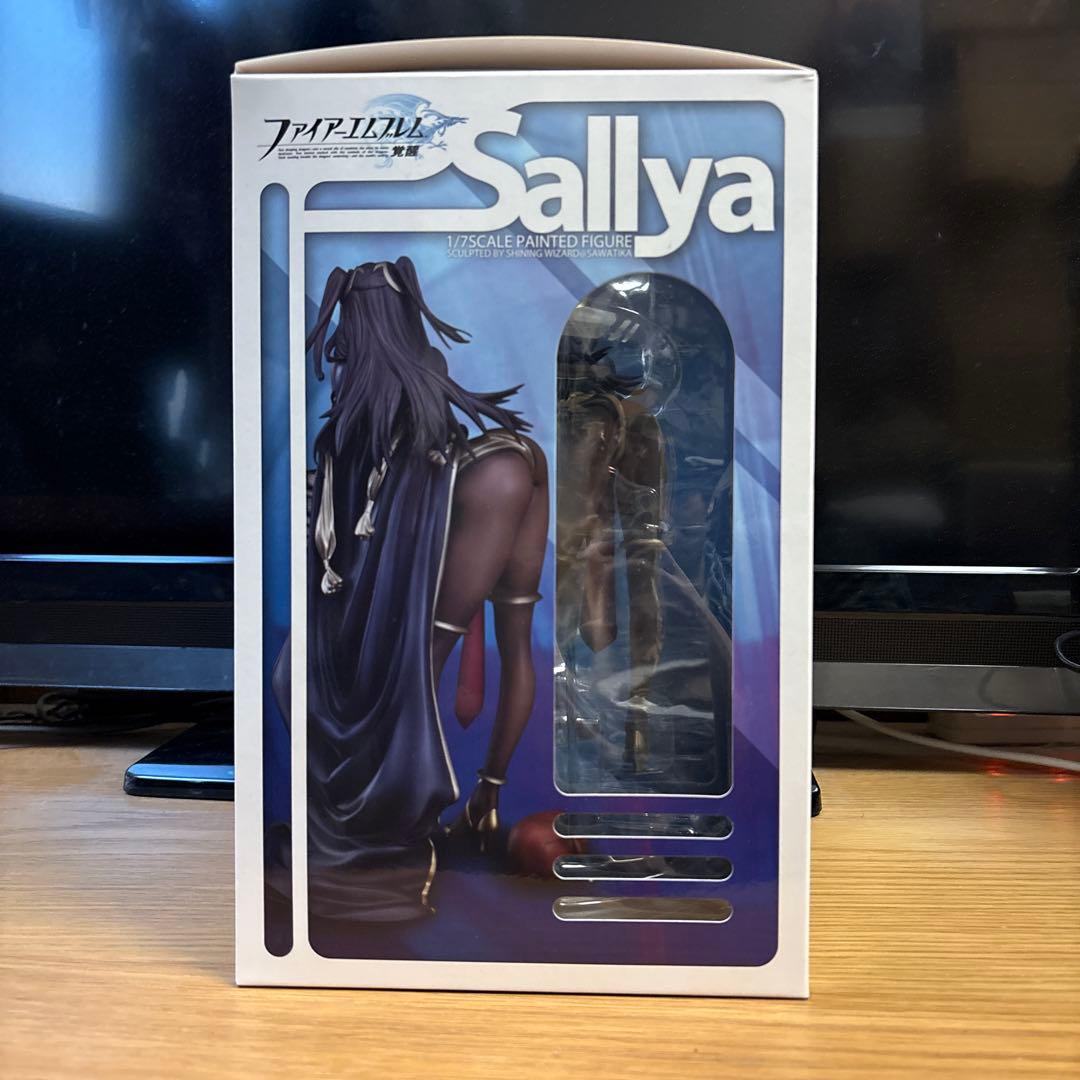 Sallyaサーリャ 1/7スケールフィギュア