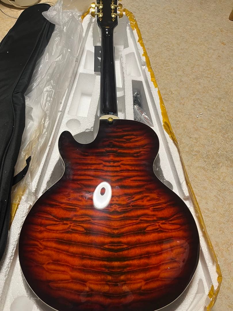 ギター GROTE LPF-001