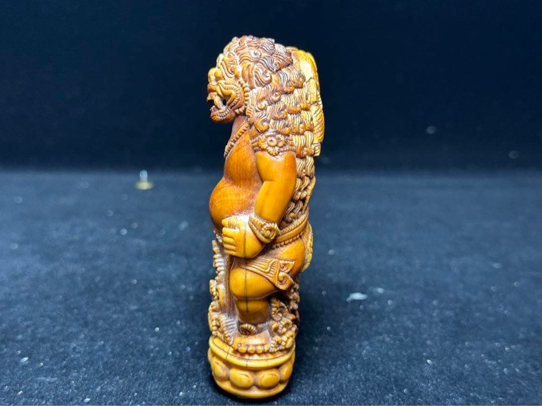 極上　置物　根付　神様　天然素材　彫刻 　細密細工　骨董　アンティーク