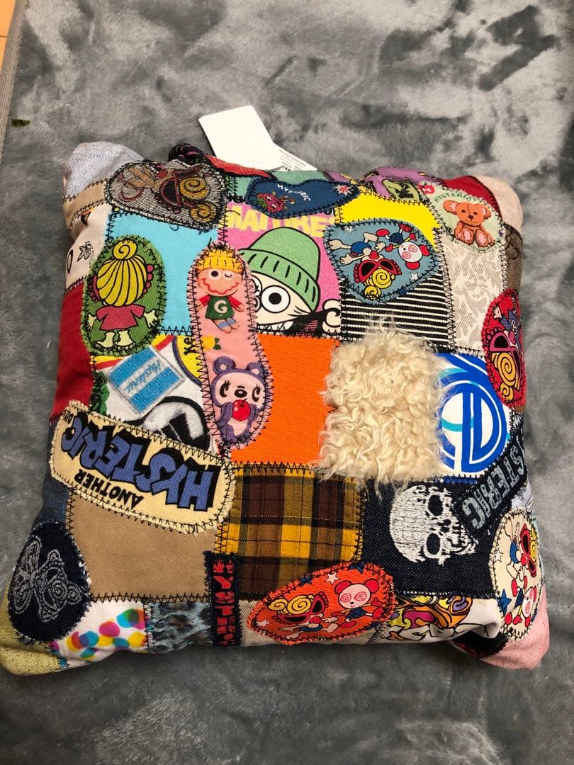 ヒステリックミニ パッチワーククッション