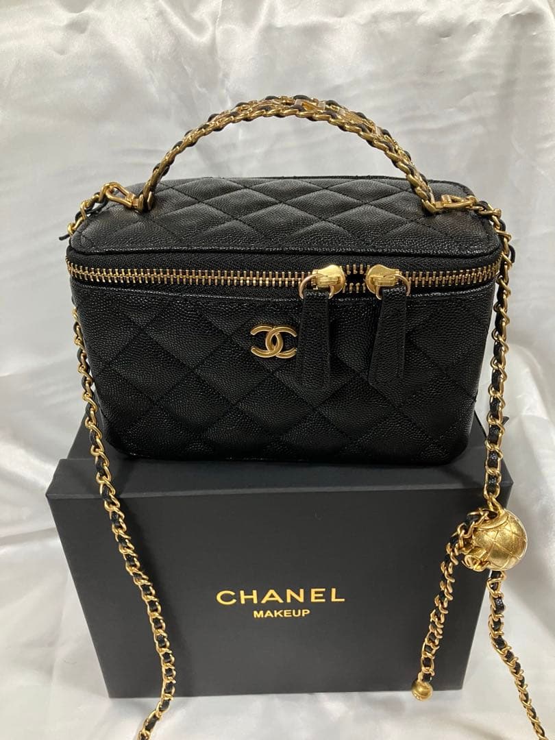 シャネル　ノベルティ　バニティ　ショルダーバッグ　VIP