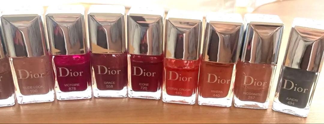 ディオール　ヴェルニ　トップコート ネイルカラー