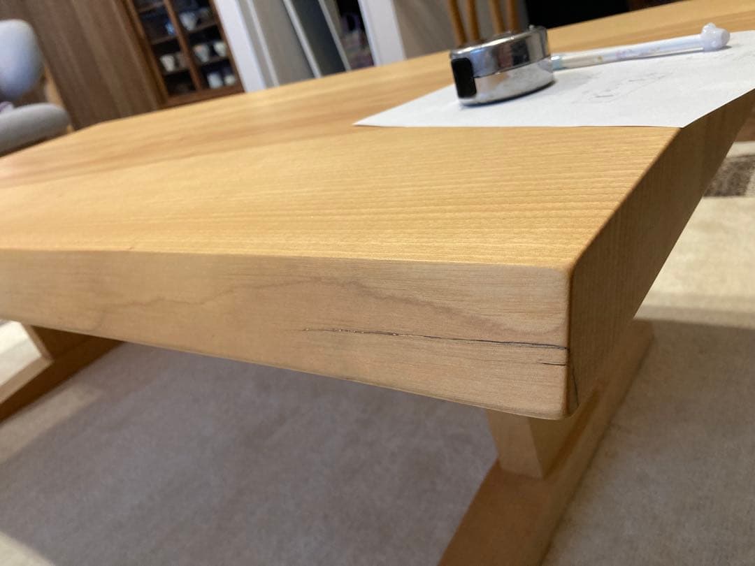 値下げ中　未使用　カバ桜　一枚板　座卓　テーブル　机　綺麗