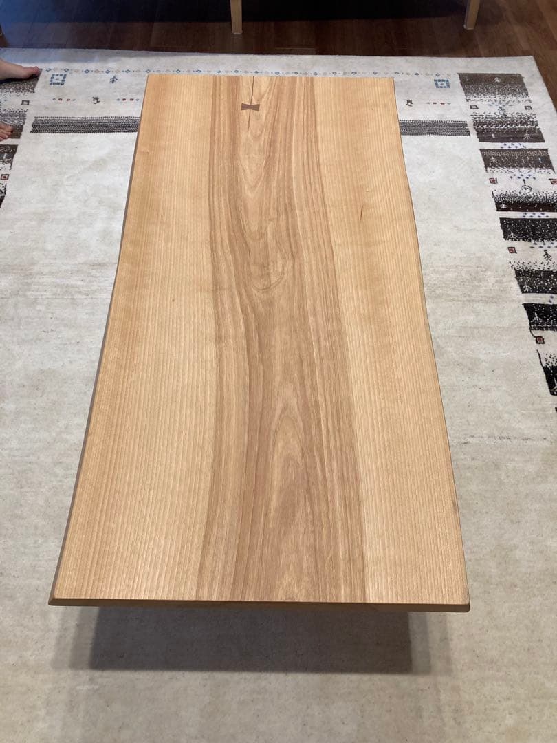 値下げ中　未使用　カバ桜　一枚板　座卓　テーブル　机　綺麗