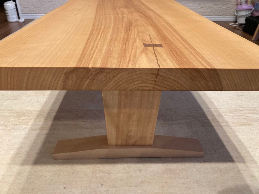 値下げ中　未使用　カバ桜　一枚板　座卓　テーブル　机　綺麗