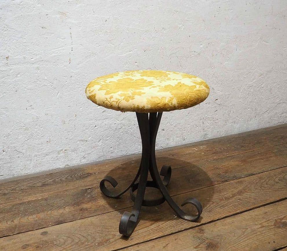 1415 ヴィンテージ　古い鉄脚スツール　椅子　イス　チェア　工業系　レトロ