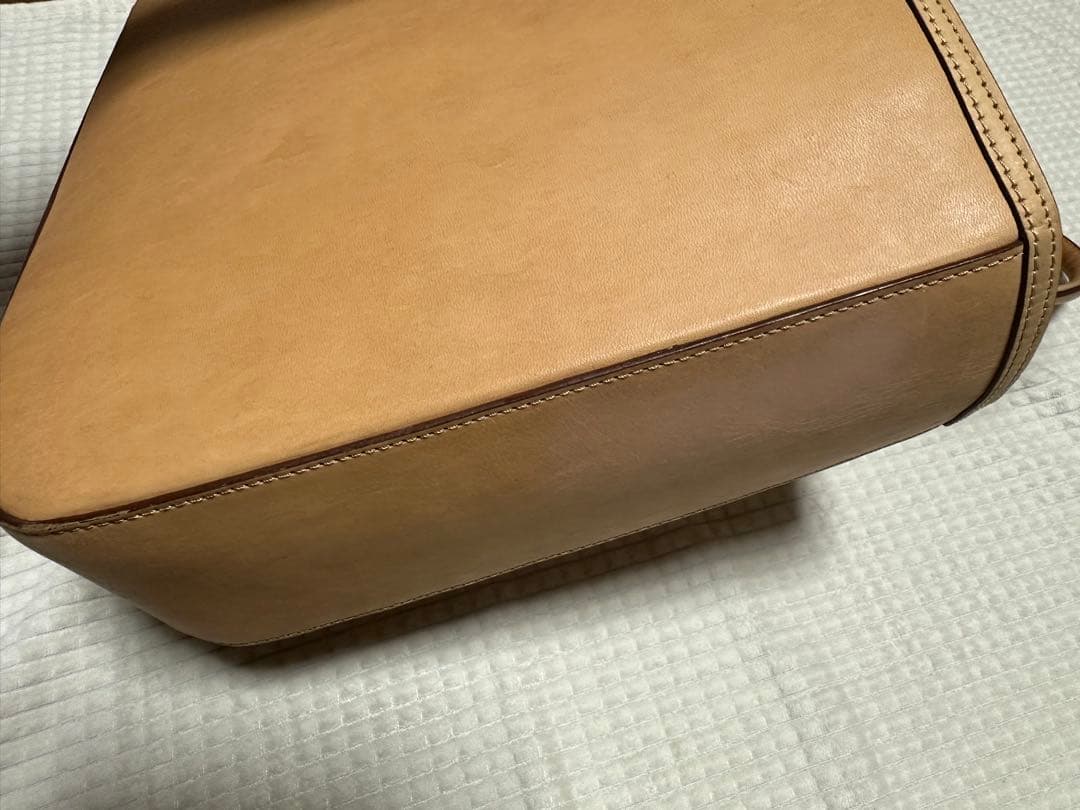 【無印良品】本革トートバッグ　ヌメ革　ベージュ　ベトナム製【匿名配送】