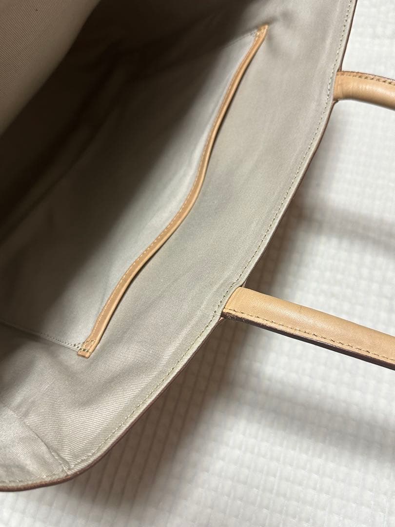 【無印良品】本革トートバッグ　ヌメ革　ベージュ　ベトナム製【匿名配送】