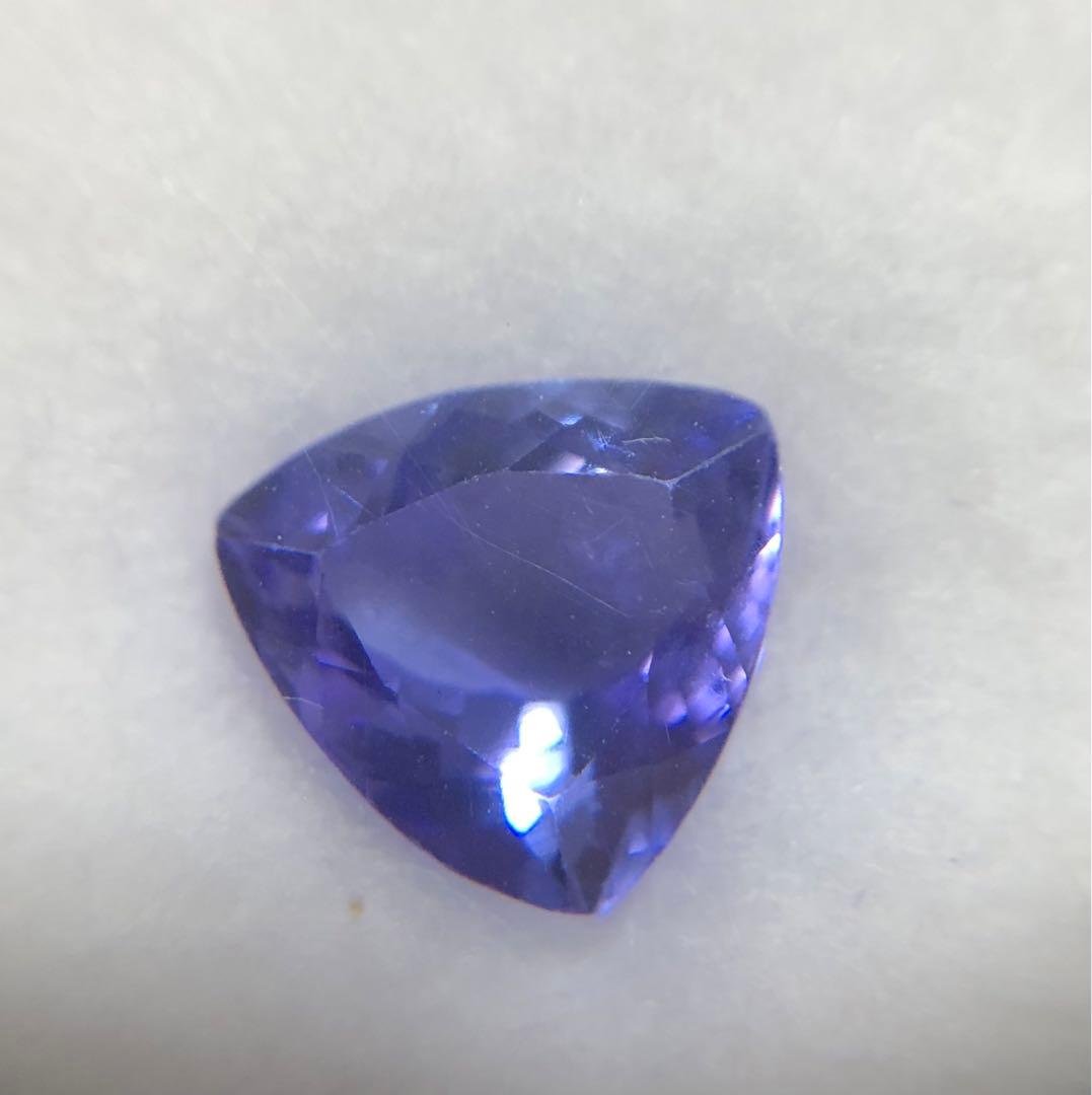 タンザナイト　ルース　1.21ct ソーティング付き　未開封