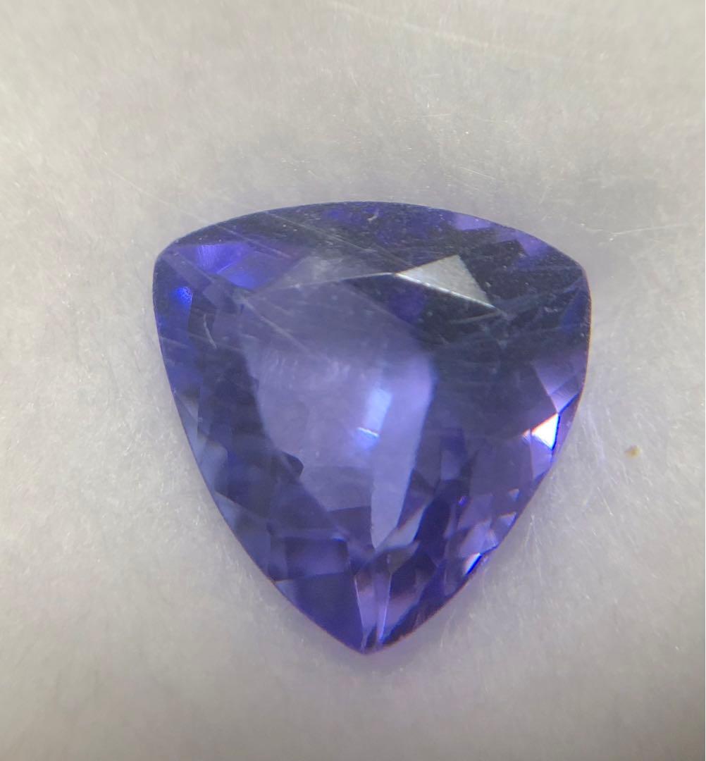 タンザナイト　ルース　1.21ct ソーティング付き　未開封
