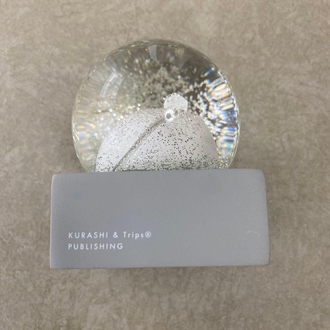 北欧暮らしの道具店　スノードーム 2022 「丘の上の家から」