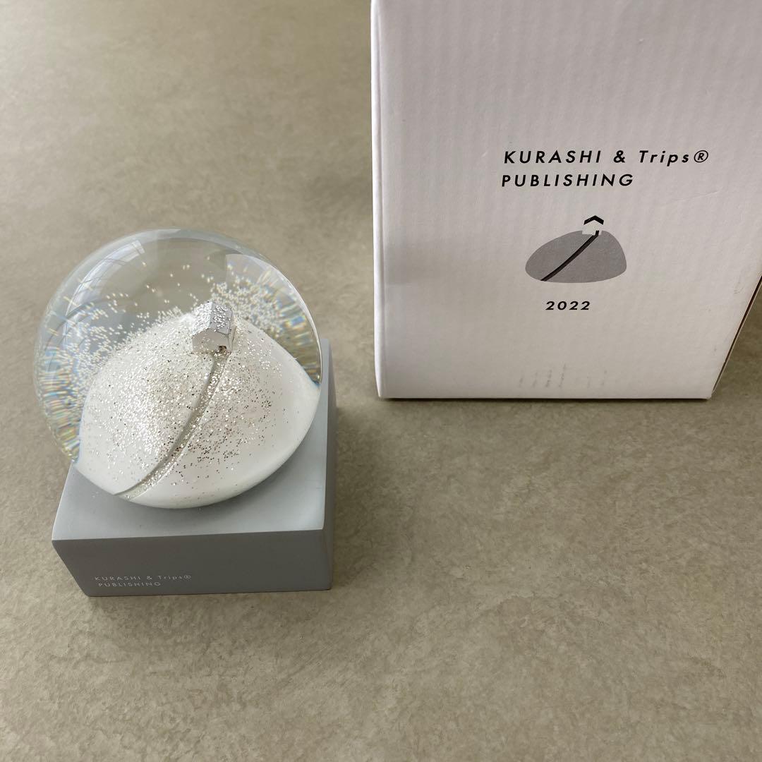 北欧暮らしの道具店　スノードーム 2022 「丘の上の家から」