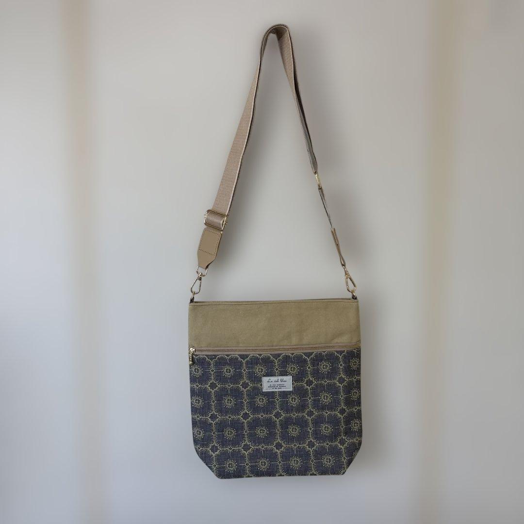 ミナペルホネン　Anemone と８号帆布 ショルダーバック　ハンドメイド