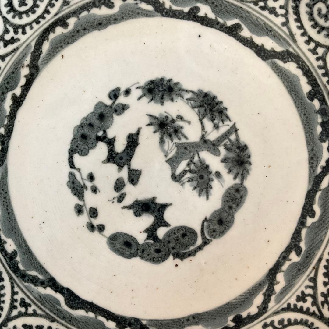 古伊万里染付草花文蛸唐草文大皿 江戸時代中期頃(文化十