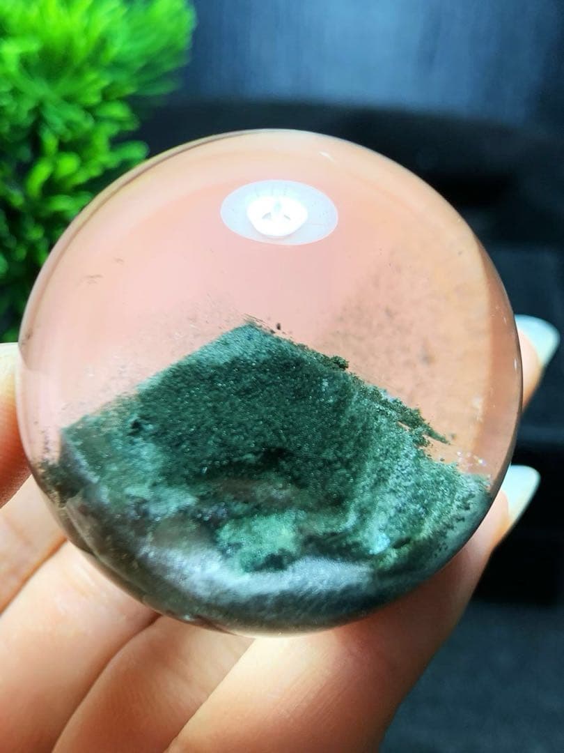 ⭐︎【極上品】天然 グリーン ガーデン クォーツ 置物 40mm 86.3g