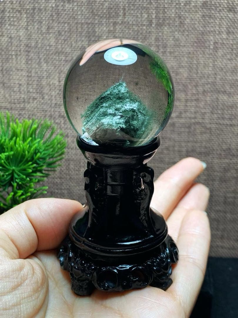 ⭐︎【極上品】天然 グリーン ガーデン クォーツ 置物 40mm 86.3g