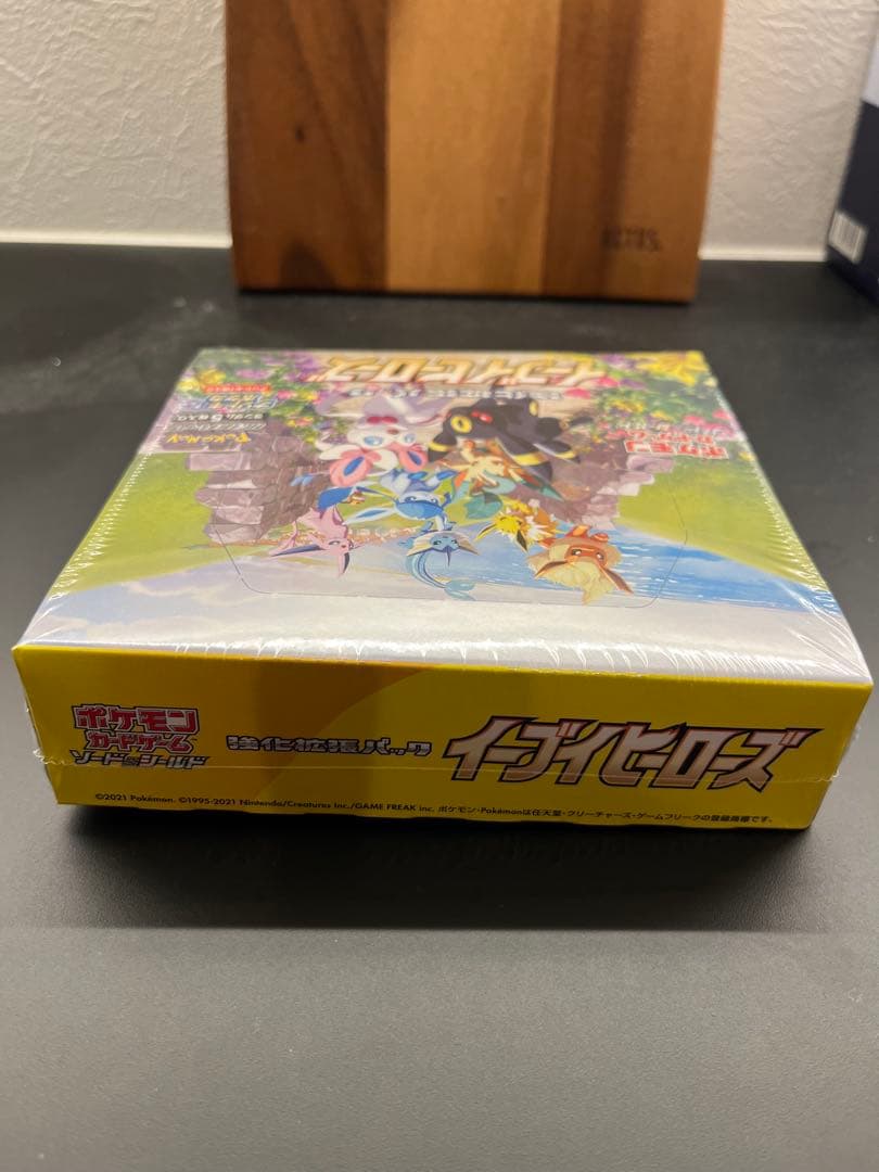 イーブイヒーローズ　未開封　ボックス　BOX