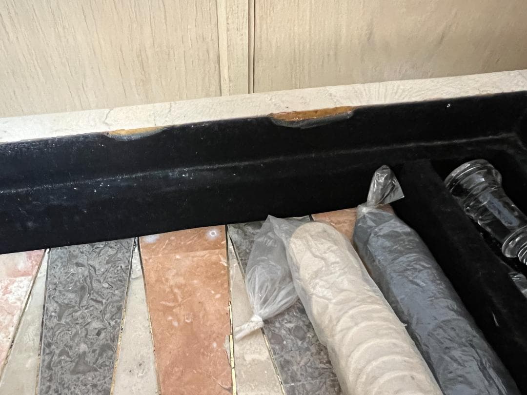 【引き取り限定】大理石チェステーブル