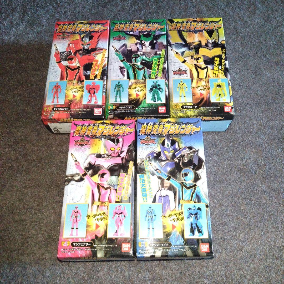 食玩 魔法戦隊マジレンジャー 魔神変身マジレンジャー ミニプラ 装着