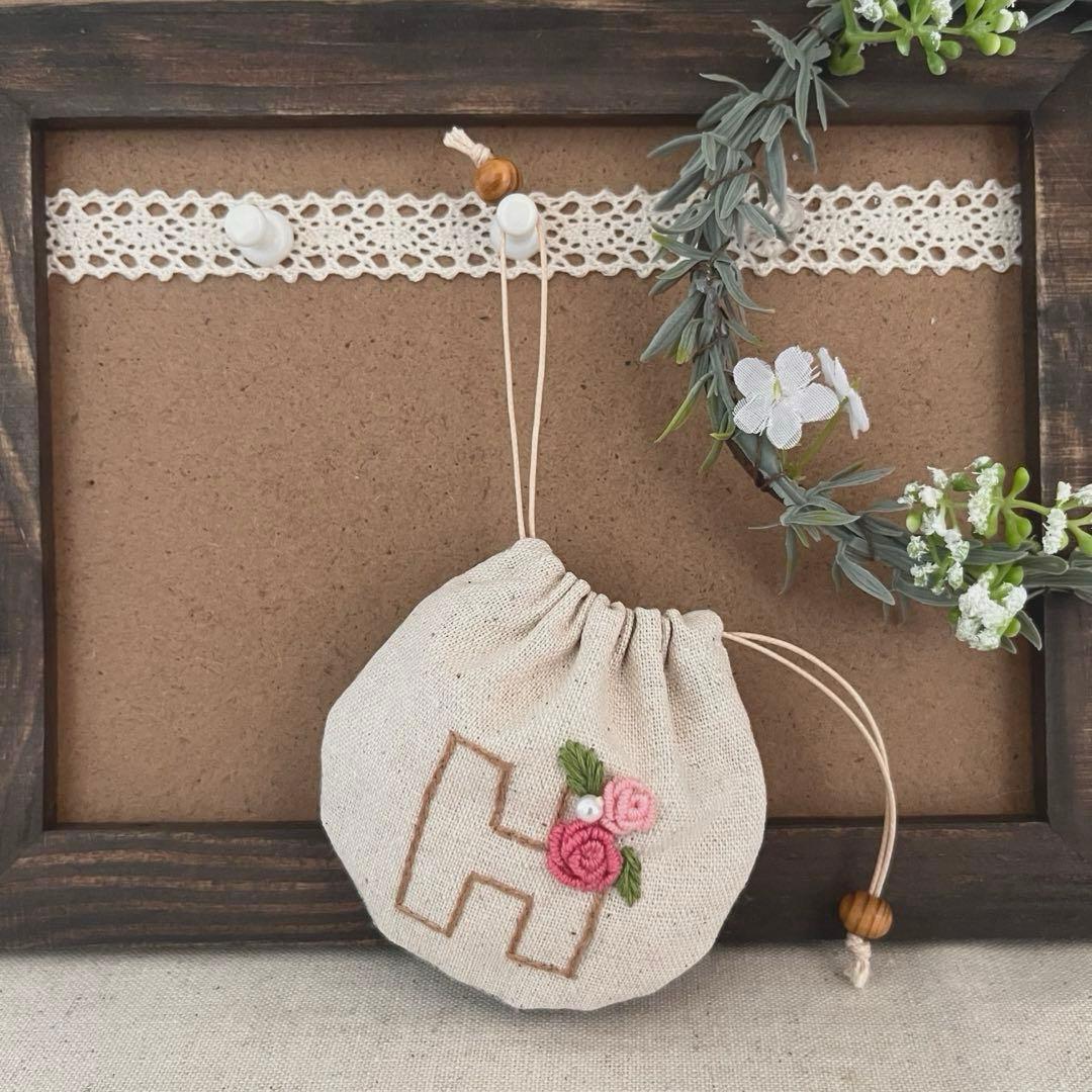 2409-9 手のひら巾着サシェ 香り袋 『H』　SOLD→ご注文承ります♡