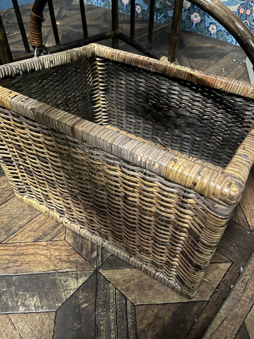 ラタン ドーム型 蓋付き2段かご ランドリーバスケット 籐インテリア 昭和レトロ