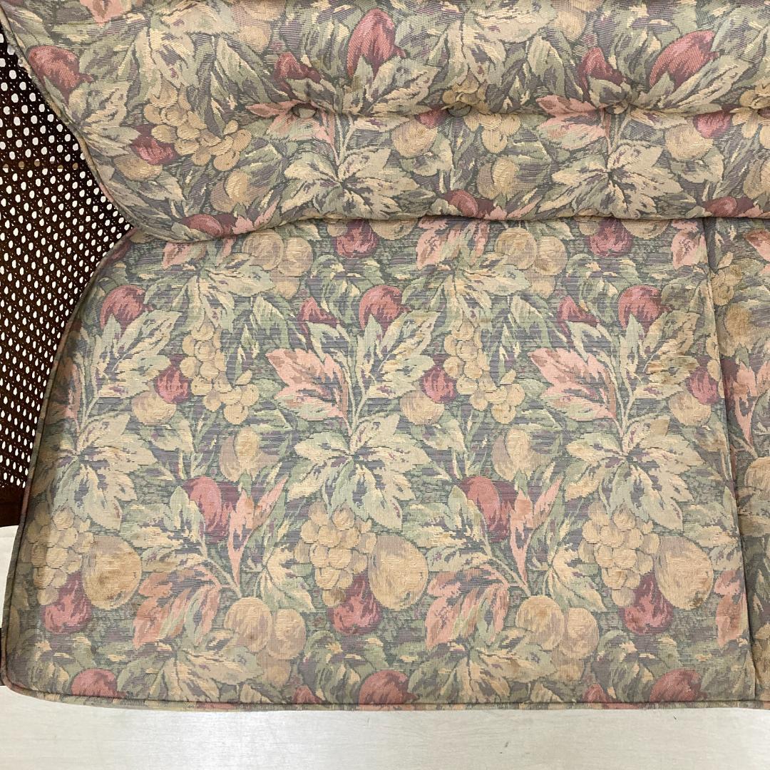 【カリモク】コロニアル　２人掛けソファ　ラブソファ