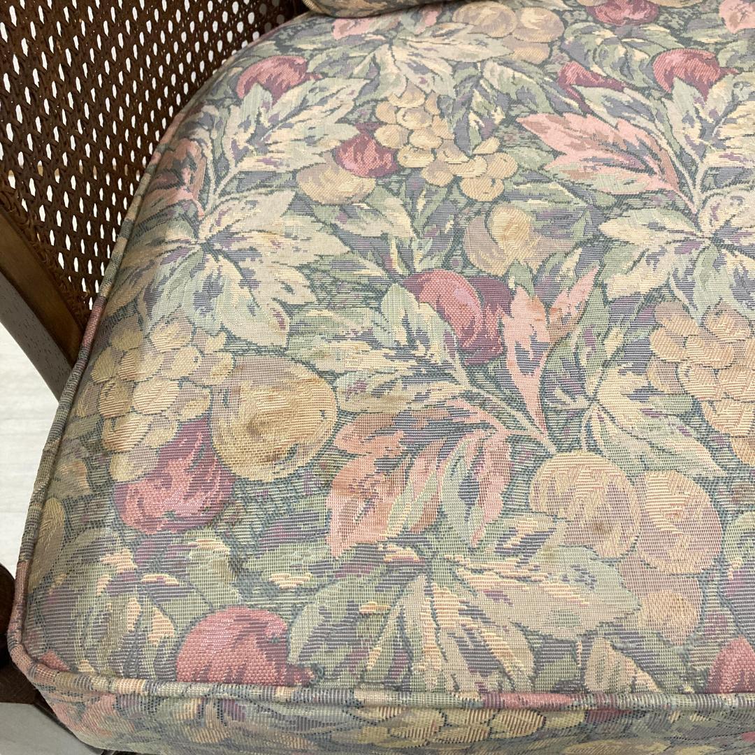 【カリモク】コロニアル　２人掛けソファ　ラブソファ