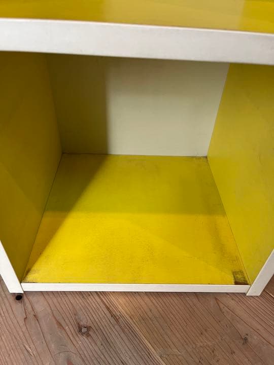 昭和レトロ 棚 ラック 黄色 レトロポップ インテリア 収納 アンティーク