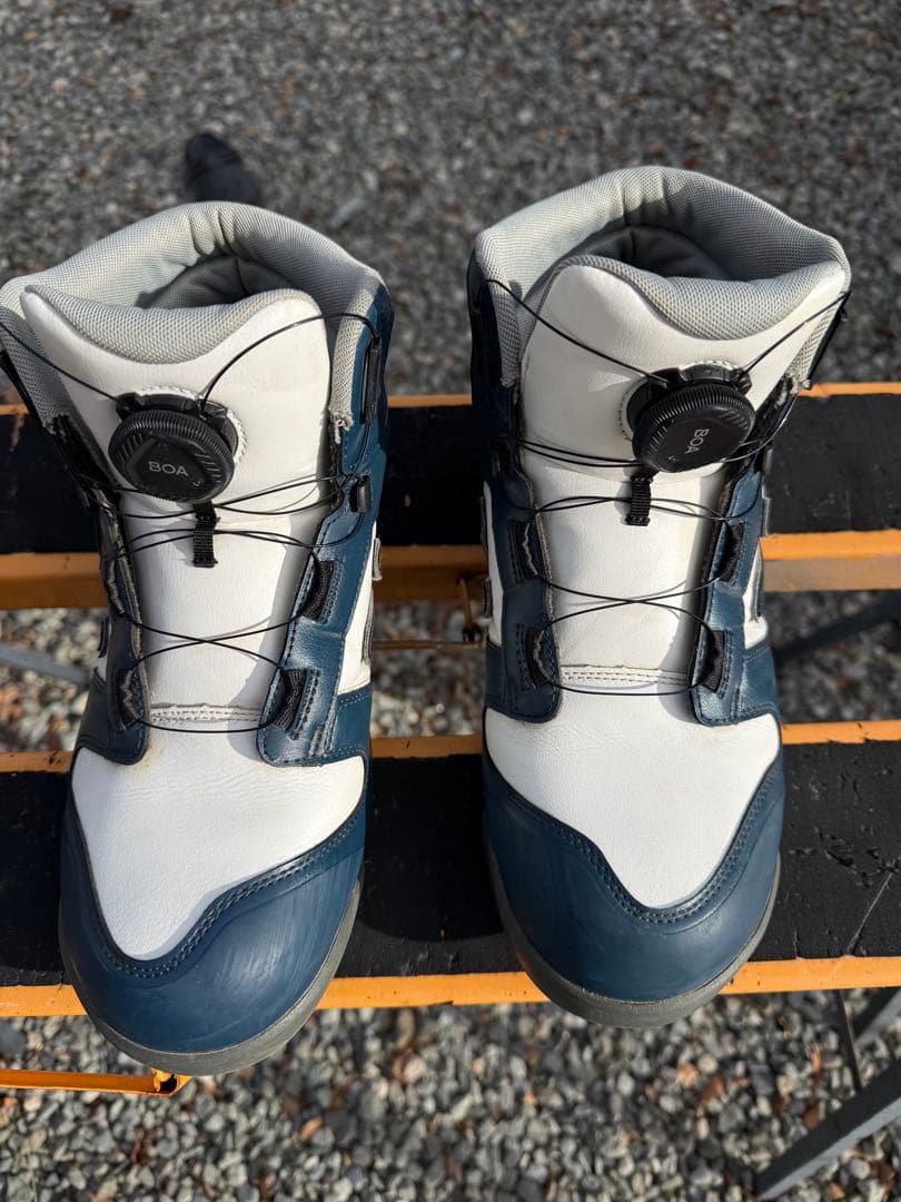 お*ん様 New Balance BOA安全靴 ネイビー/ホワイト ハリスバーグ