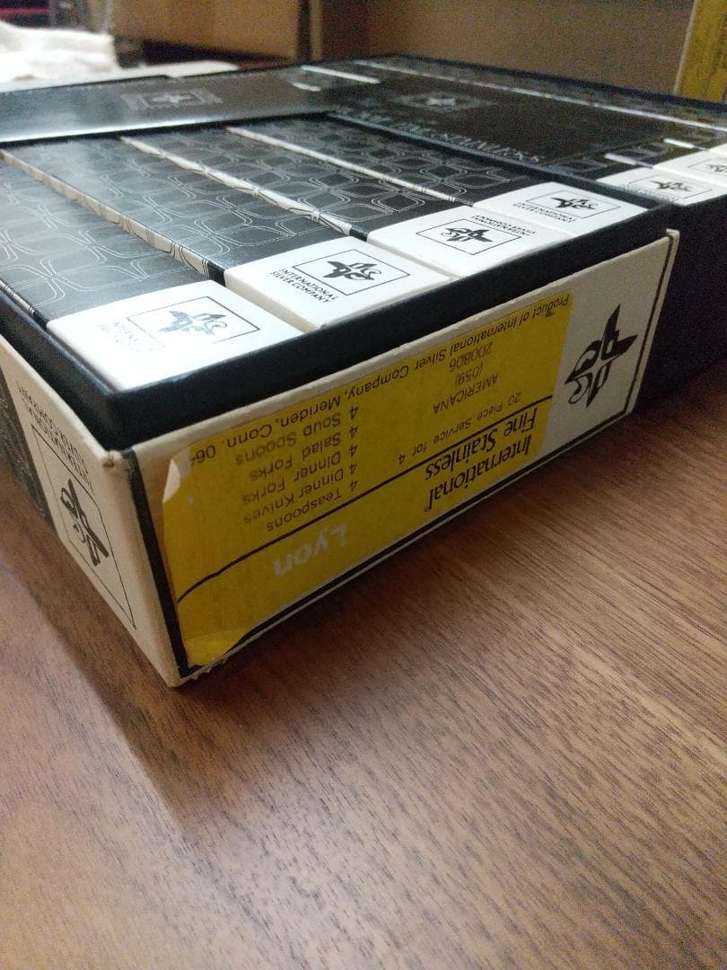 ■美品ステンレス製25点 カトラリーセットB (5点×5人分)