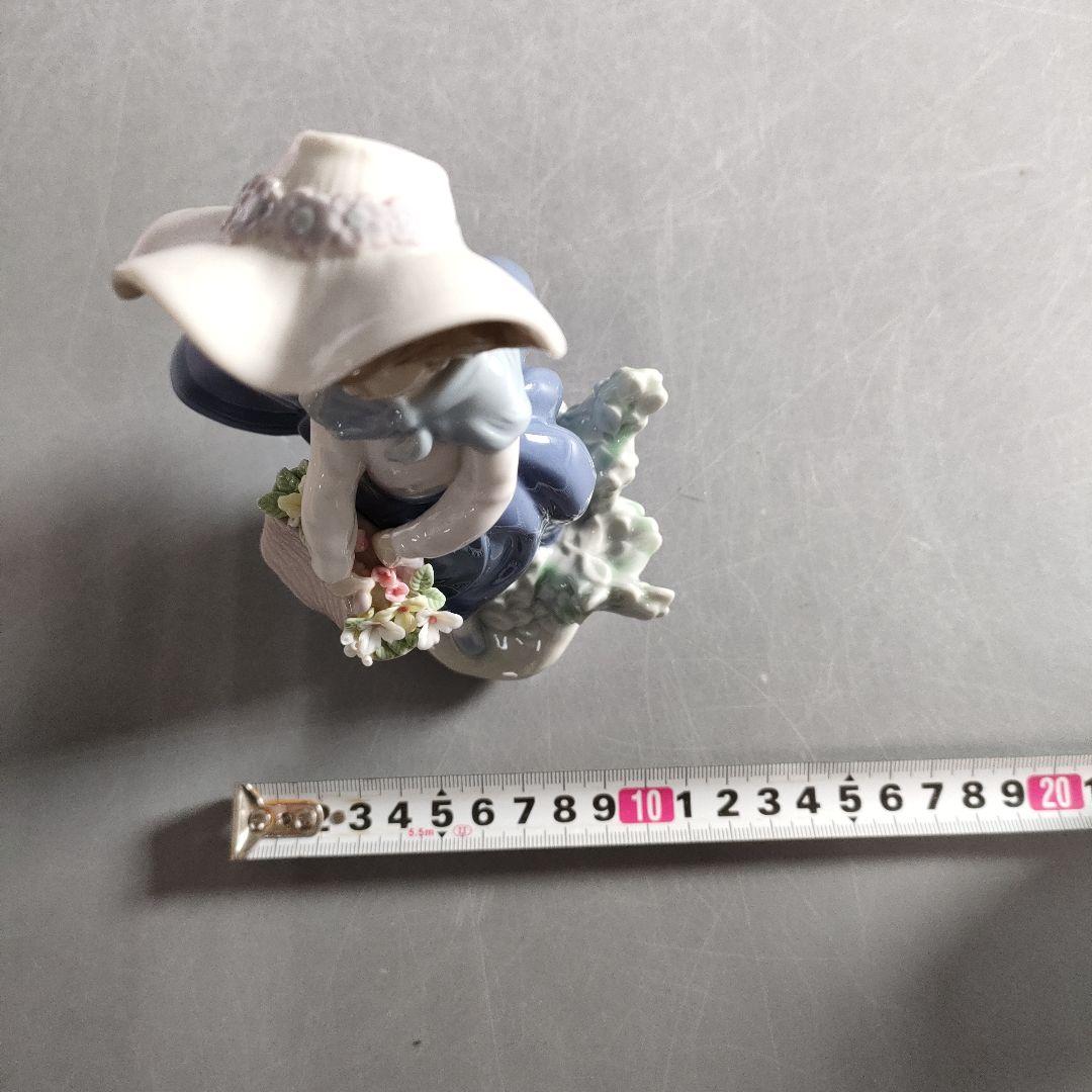 510-3/リアドロ/女のコ/お花/陶器/バスケット/フィギュリン