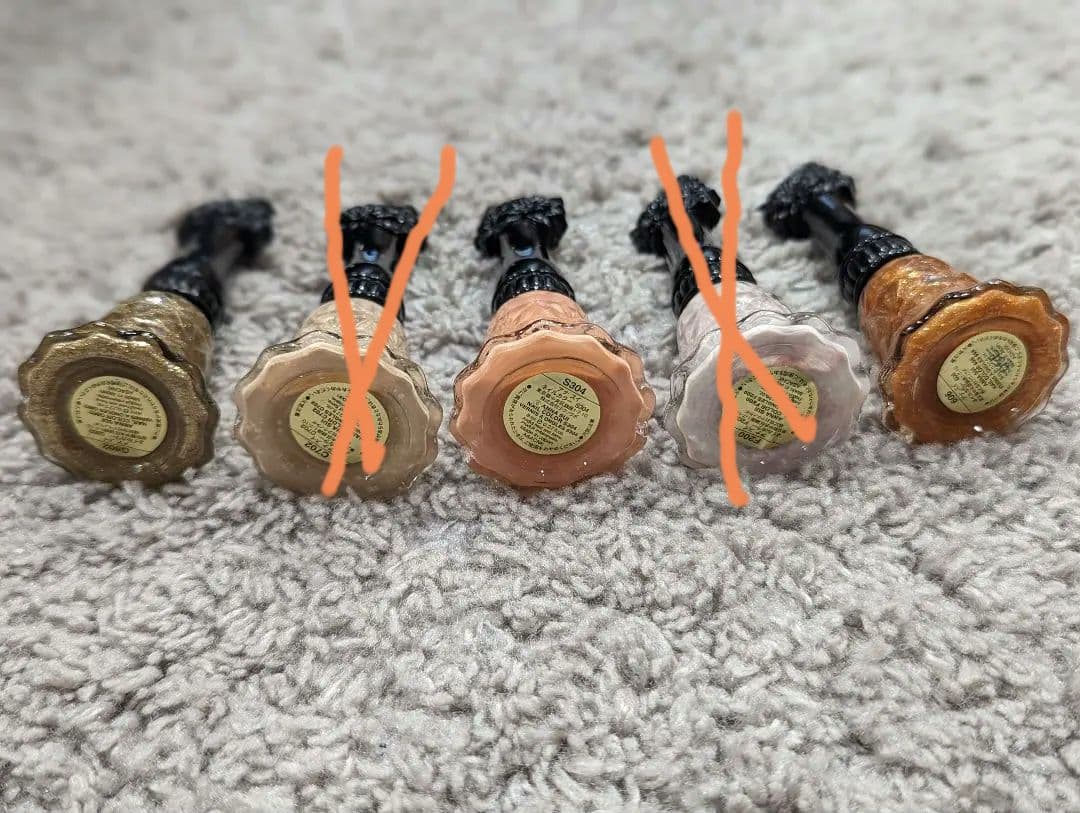 ANNA SUI　ネイルカラー