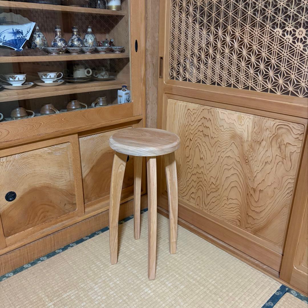 1374建具屋一筋58年のおじいちゃんの手作りスツール、イス☆けやき