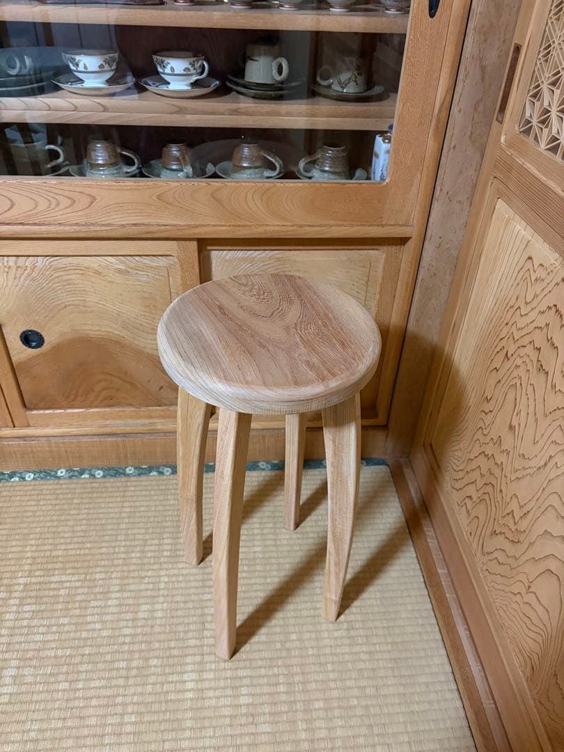 1374建具屋一筋58年のおじいちゃんの手作りスツール、イス☆けやき