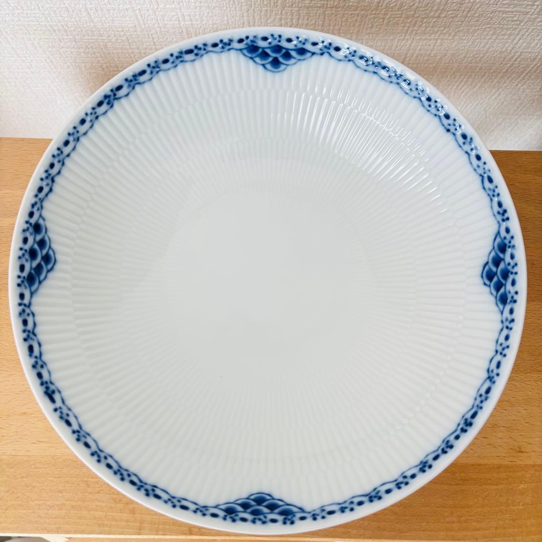 ⚫︎ロイヤルコペンハーゲン　鉢　ボウル　　　　　　 　　　　　　　　　　　13中